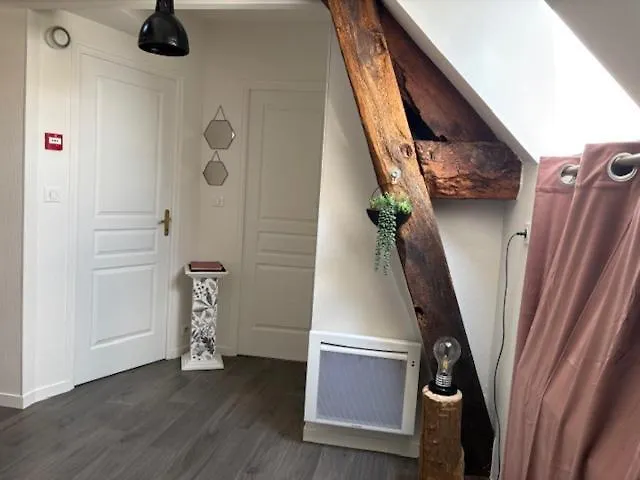 Chambres D'Hotes Vezin-le-Coquet Bed & Breakfast