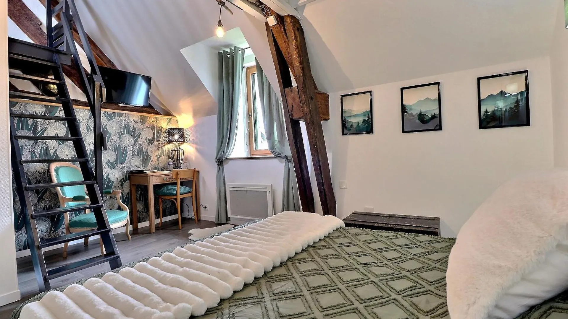 Chambres D'Hotes Vezin-le-Coquet 3*,